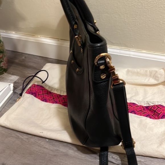 Authentic Tory Burch - Picture 4 of 11